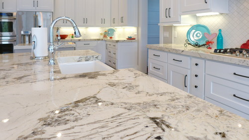 Best Backsplash Brass Hardware Herringbone Pattern Shaker Cabinetry Backsplash For White Cabinets